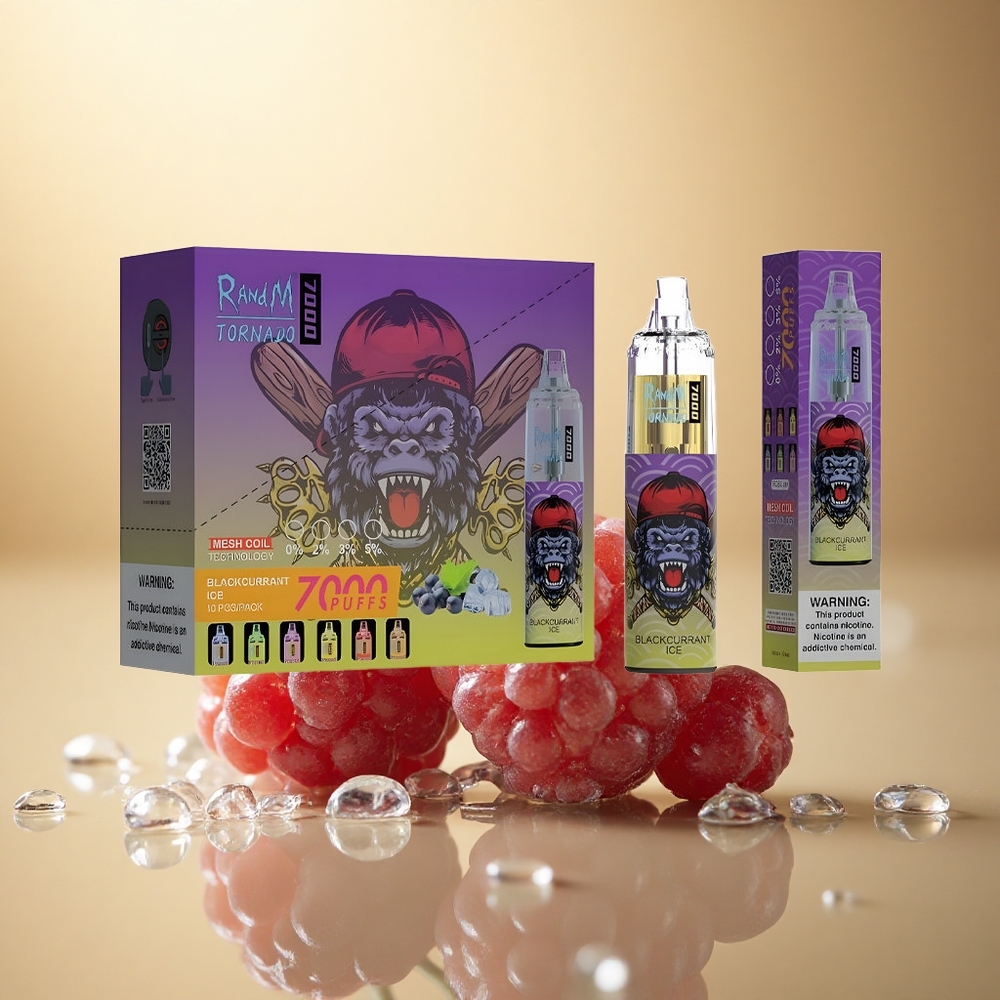 RandM Fumot Tornado 7000 Puffs בלאקקארנט קרח עם סוללת 850 mAh ותאורת RGB